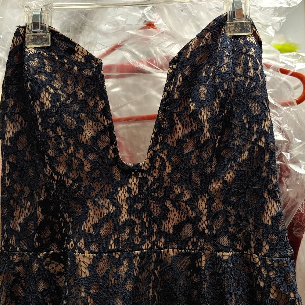Short blue dress